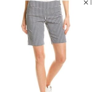 Women's J. McLaughlin Green & Blue Plaid Flat
Front Shorts